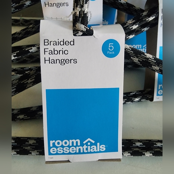 Room Essentials Braided Hangers box Set of 6 - Picture 3 of 4